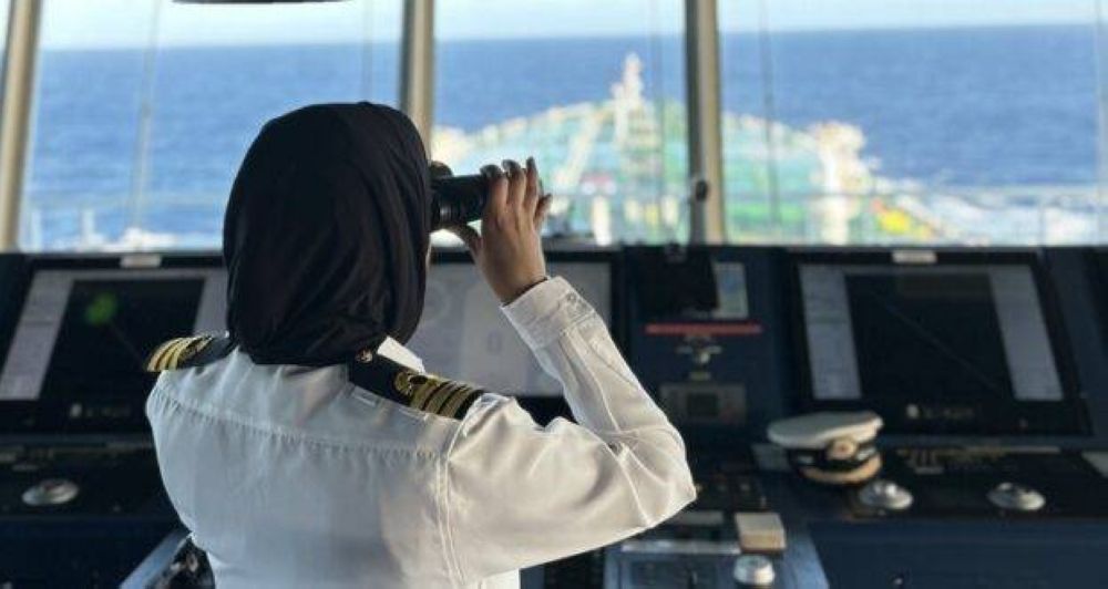 احتفاء بالمرأة السعودية في القطاع البحري