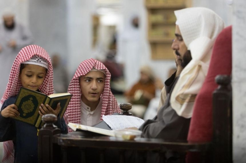 السديس: اعتماد إطلاق 1000 حلقة قرآنية في الحرمين بموسم الحج