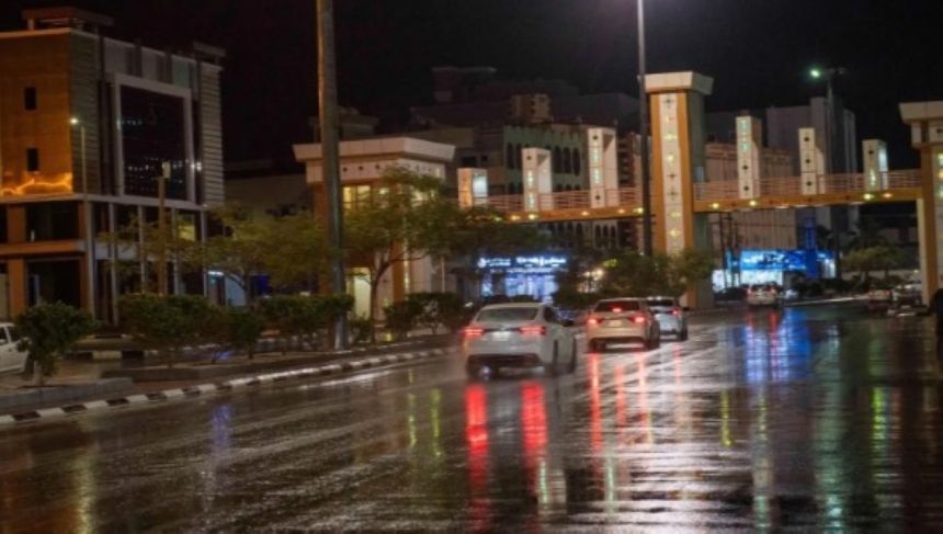 بالصور.. هطول أمطار متفرقة على الباحة