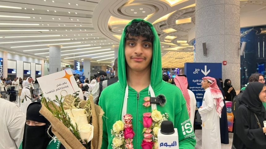 الفائزون في آيسف لـ"اليوم": شرف تمثيل المملكة هو جائزتنا الحقيقية