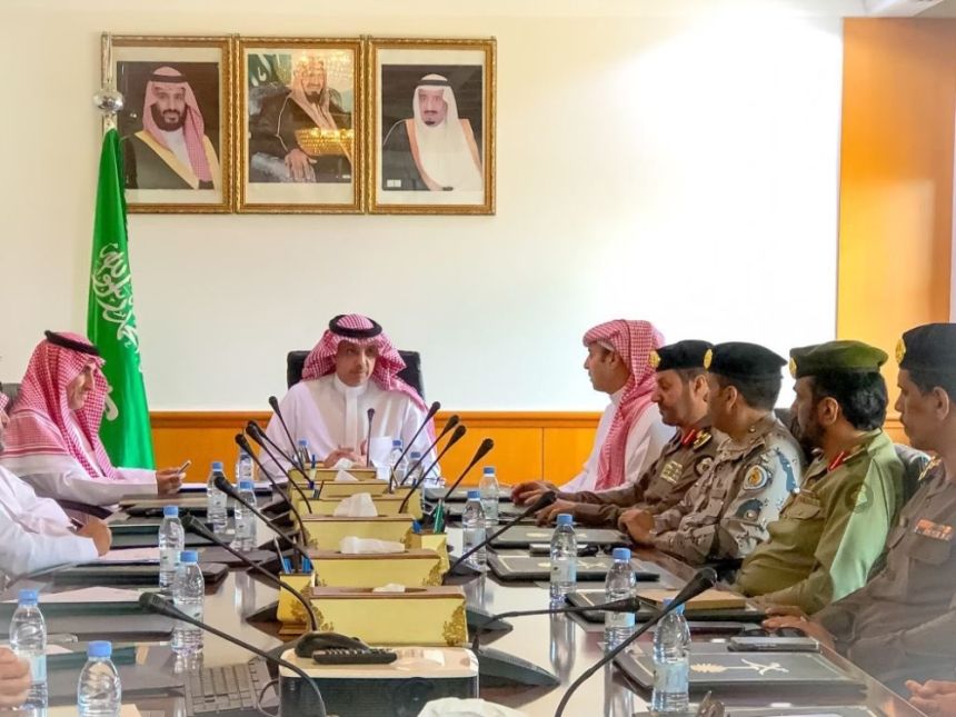 اللجنة التنفيذية للحج بينبع تناقش استعداد الجهات لاستقبال وتفويج الحجاج