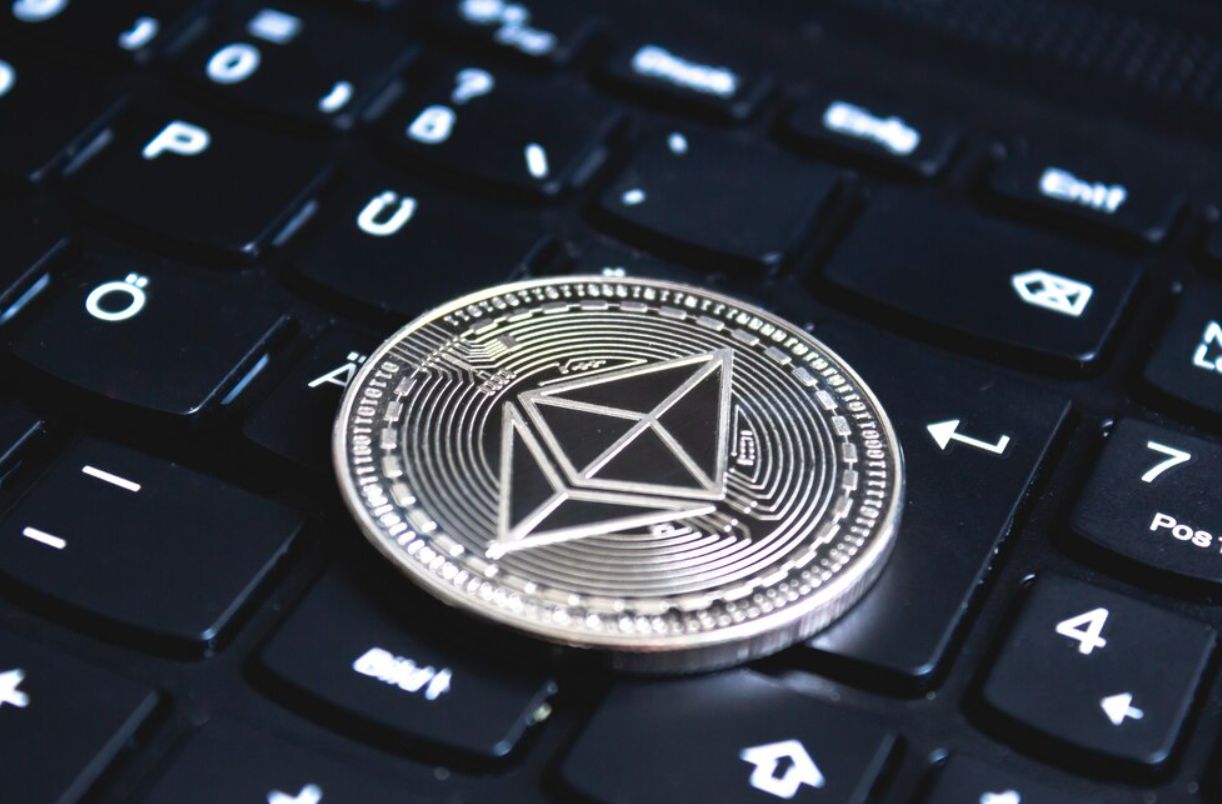 لماذا يمكن لصندوق ETF الايثيريوم أن يؤدي إلى ارتفاع أكبر في السوق مقارنة بصندوق ETF البيتكوين؟