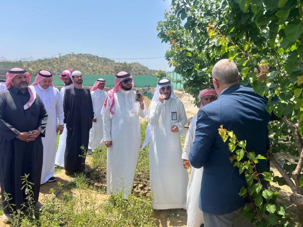 ورشة عمل في بني مالك لتعزيز قدرات منتجي المشمش