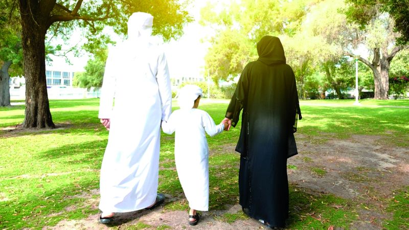 الامارات | 6 برامج رعاية اجتماعية تدعم ذوي الدخل المحدود من المواطنين