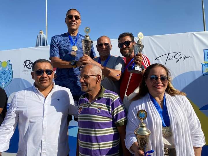 الصيد يتوج ببطولة هليوبوليس الدولية لسباحة الأساتذة