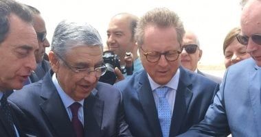 وزير الكهرباء: تشغيل محطة رياح جبل الزيت نموذج للتعاون بين مصر ومؤسسات التمويل الدولية