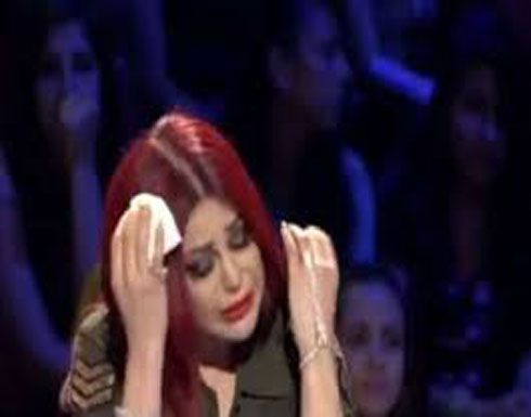 قلوبنا موجوعة.. هيفاء وهبي غاضبة من مذبحة الاحتلال ضد النازحين الفلسطينيين