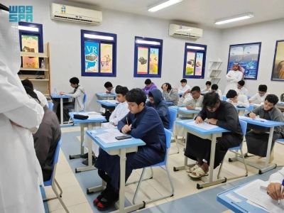 طن مواد غذائية فاسدة ببيشة
