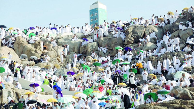 الامارات | 6228 مواطناً ينهون الاستعدادات الإدارية والطبية للحج