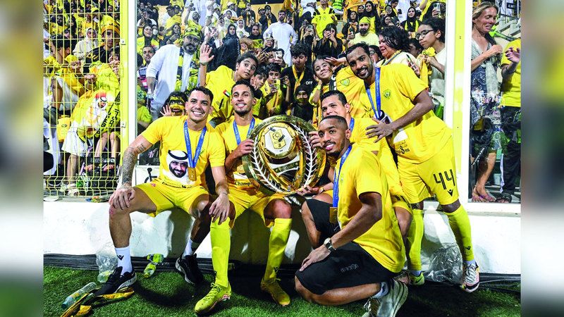 الامارات | «الدوري والكأس».. بقوة الوصل وليس لضعف المنافسين