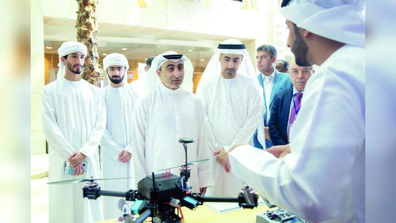 الامارات | جامعة الإمارات تنظم يوماً طلابياً لـ «مهندسي الكهرباء والإلكترونيات»