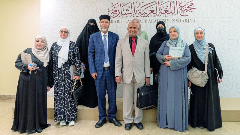 الامارات | مختصون: لا تجعلوا «العربية» غريبة بين أهلها