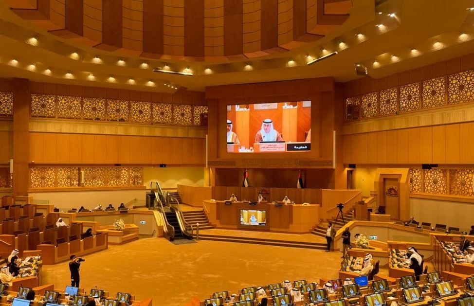 الامارات | 19 ألف طالب وطالبة يؤدون اختبارات "إمسات" سنوياً"