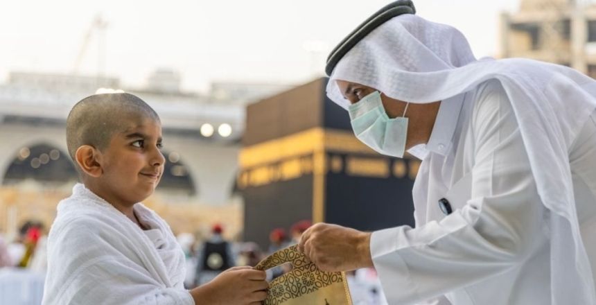 تزامنًا مع موسم الحج.. مئات فرص العمل التطوعي في الحرمين الشريفين