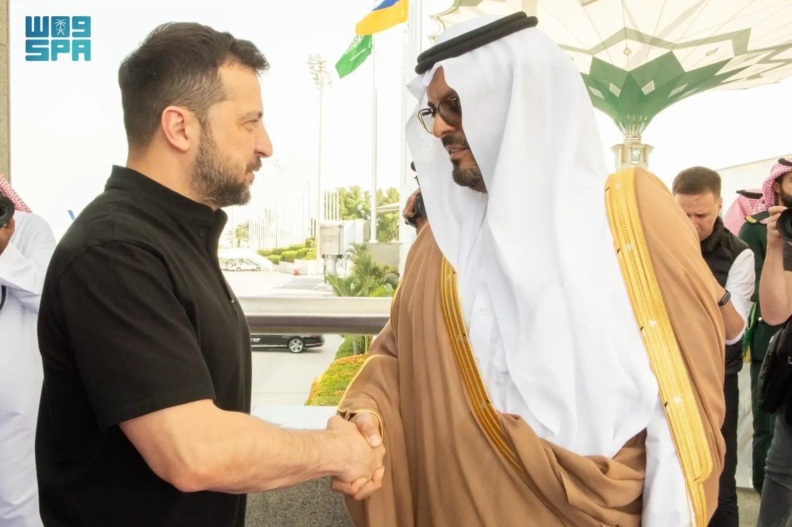 الرئيس الأوكراني يصل إلى جدة