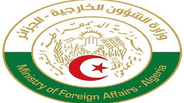الجزائر تعزي الكويت في ضحايا حريق المنقف