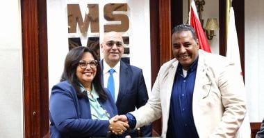 جهاز تنمية المشروعات يوقع عقدا جديدا للتمويل متناهى الصغر