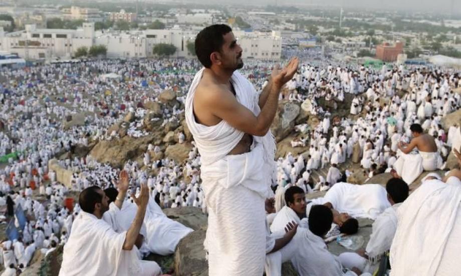 الامارات | "الإمارات للإفتاء" يُوضّح فضل صيام يوم عرفة لغيرالحجاج