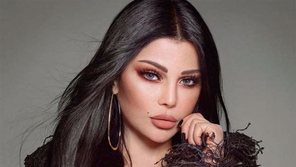 رد ناري من هيفاء وهبي علي منتقدي حضورها مهرجان كان