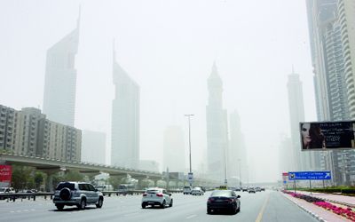 الامارات | «الأرصاد»: رياح مثيرة للغبار وفرص لسقوط أمطار خلال أيام العيد