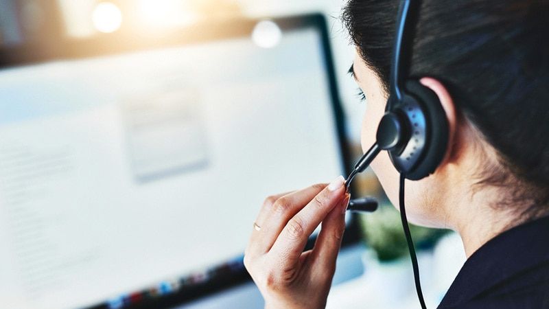 الامارات | لتجنيب موظفي مراكز الاتصال سماع الإهانات.. شركة تبتكر "فلتر صوتي" بالذكاء الاصطناعي يحوّل الصياحات الغاضبة إلى كلمات هادئة