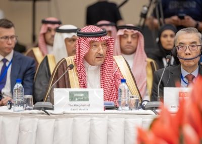 بتوجيه من القيادة.. وزير الدفاع يصل بكين في زيارة رسمية
