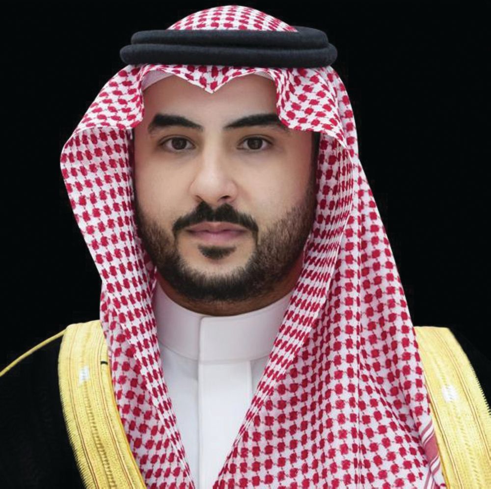 بتوجيه من القيادة.. سمو وزير الدفاع يزور بكين لبحث العلاقات الثنائية