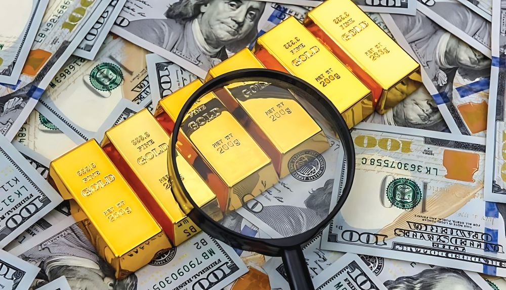 تراجع أسعار الذهب مع تحسن الدولار