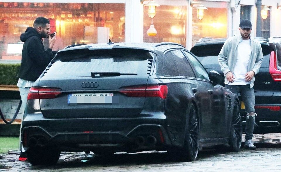 الامارات | حادث غامض لسيارة النجم الجزائري رياض محرز في بريطانيا
