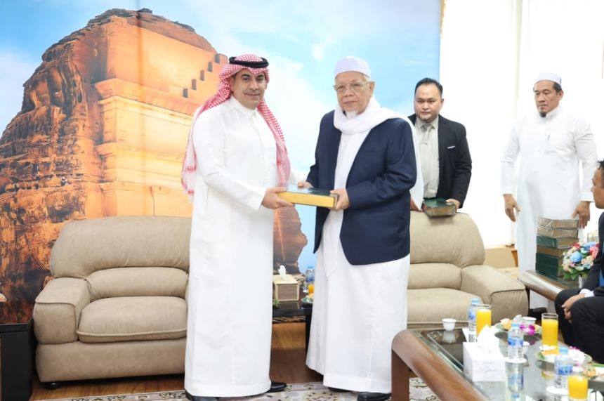 نائب السفير السعودي في تايلاند يستقبل ضيوف خادم الحرمين الشريفين للحج