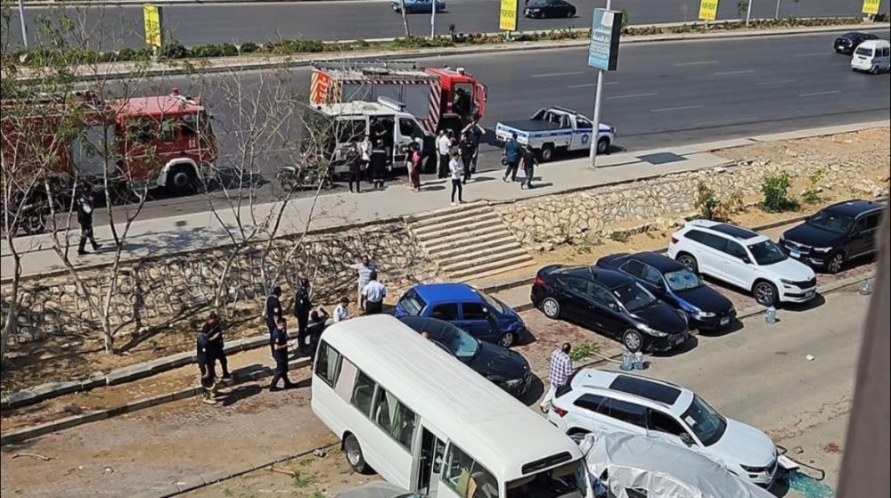 مصر.. 3 مصابين في سقوط حافلة من أعلى أحد الجسور