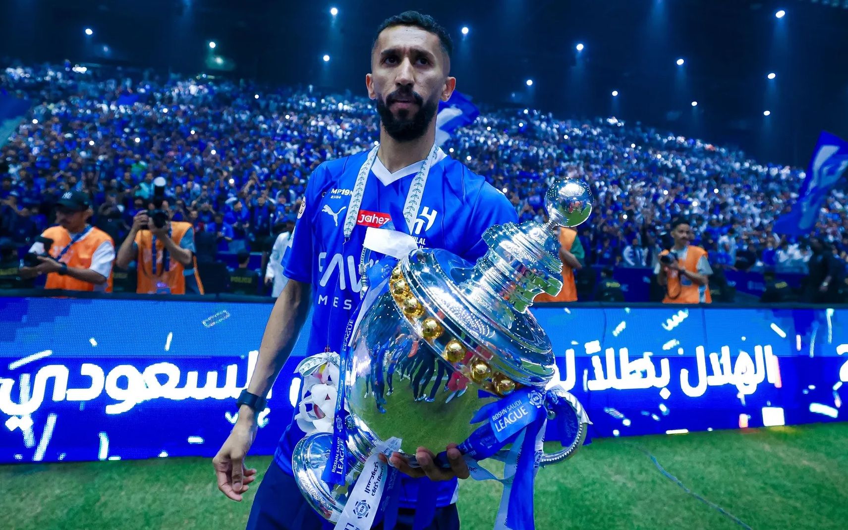 الامارات | قرار صادم من الهلال السعودي تجاه سلمان الفرج