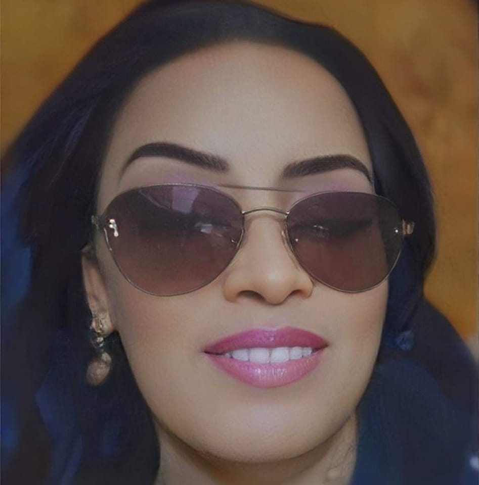 بالصور.. الخطوط الجوية السودانية “سودانير” تقوم بفصل مديرة دائرة التخطيط بعد تدوينة قالت فيها: (بفرح من جوة قلبي لمن الجنجويد يبلوا جيش الكيزان)