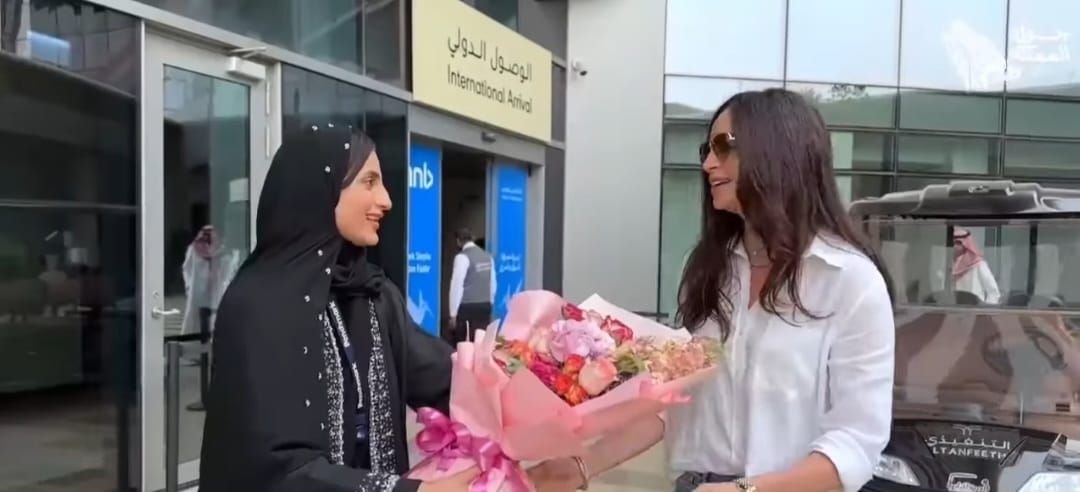 آمال ماهر تصل السعودية استعداداً لحفلي أبها والطائف