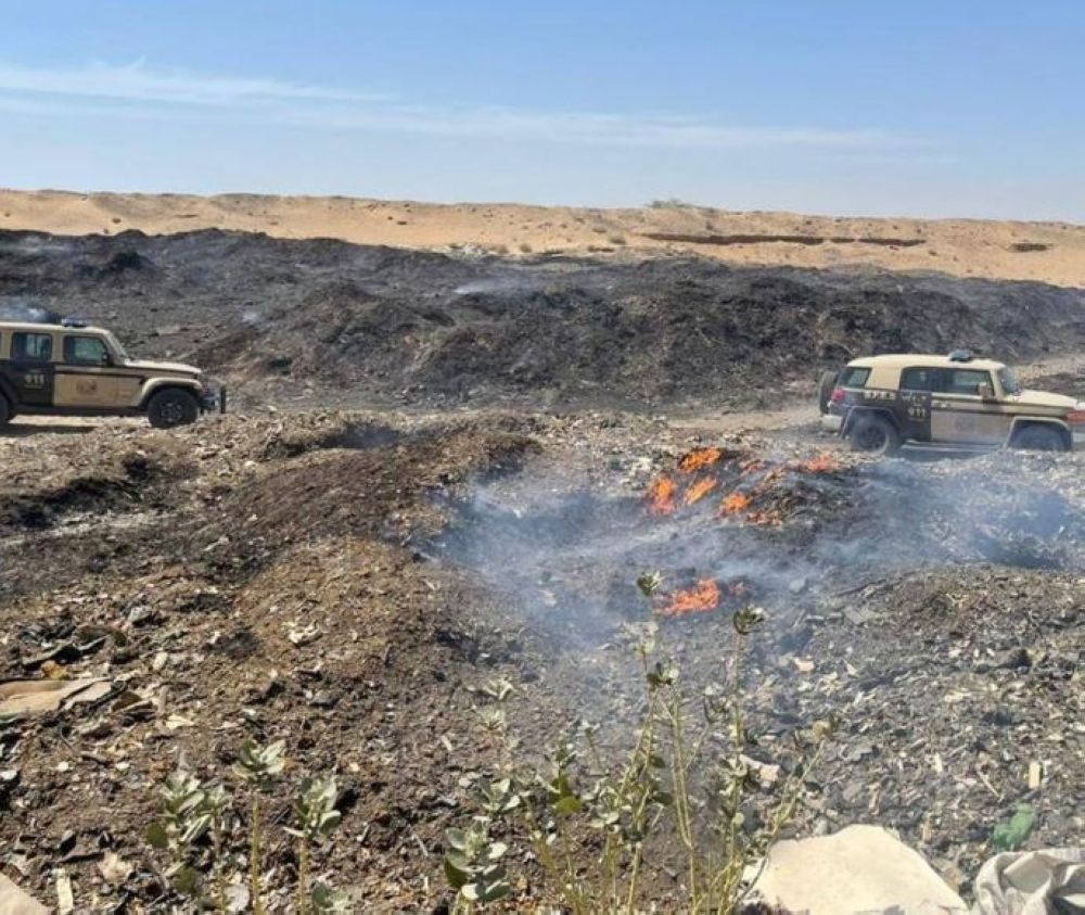 "الأمن البيئي" تضبط مخالفًا لإشعال النار في أراضي الغطاء النباتي بعسير
