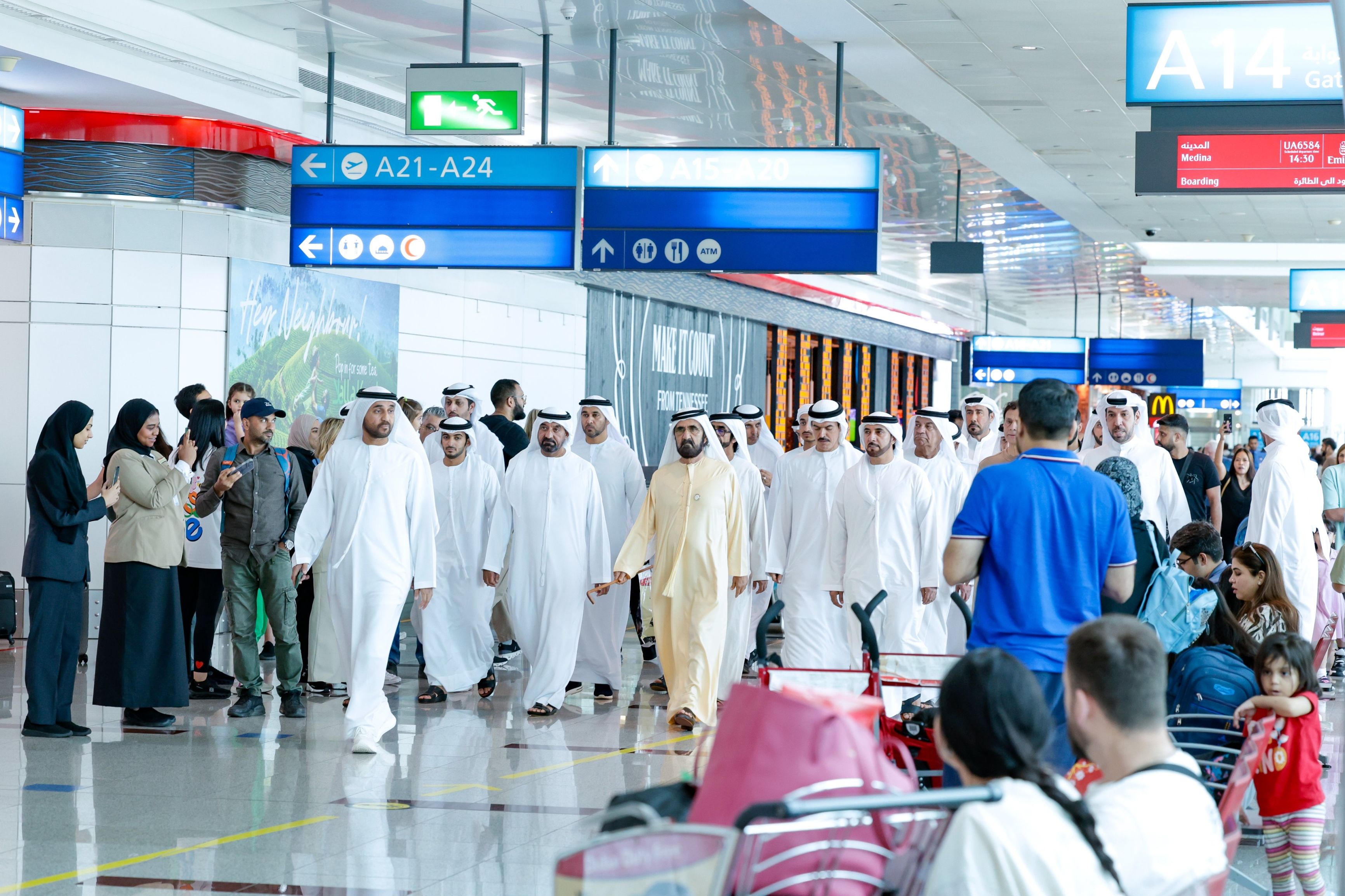 الامارات | محمد بن راشد: دبي ماضية في تحقيق الريادة بمختلف القطاعات بما في ذلك السفر والنقل الجوي