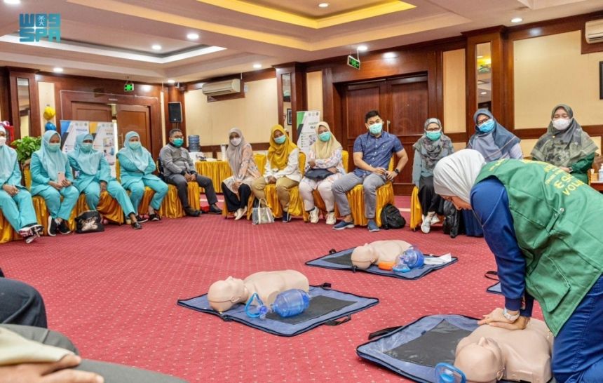 في 100 دولة.. تفاصيل جهود مركز الملك سلمان في رعاية الشباب حول العالم