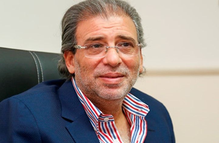 بالصور- خالد يوسف يشارك المتابعين فرحته بابنه