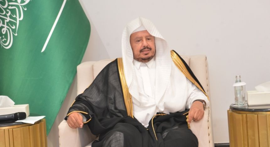 رئيس مجلس الشورى يبحث تطوير التعاون البرلماني مع "النواب البحريني"
