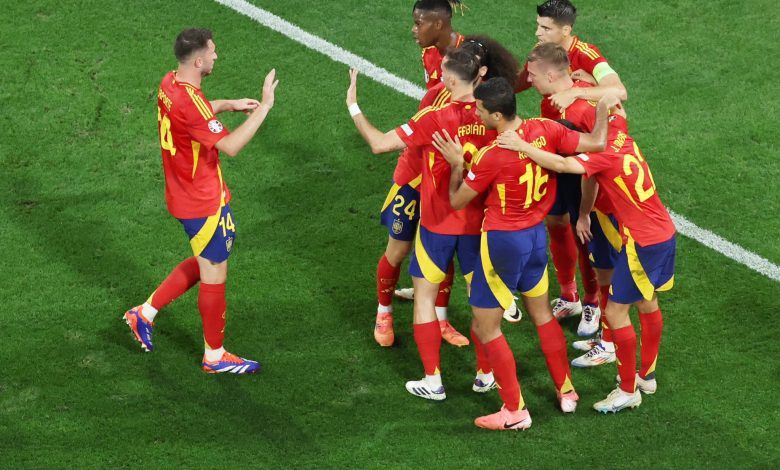رسميًا.. ميلان يتعاقد مع نجم منتخب إسبانيا