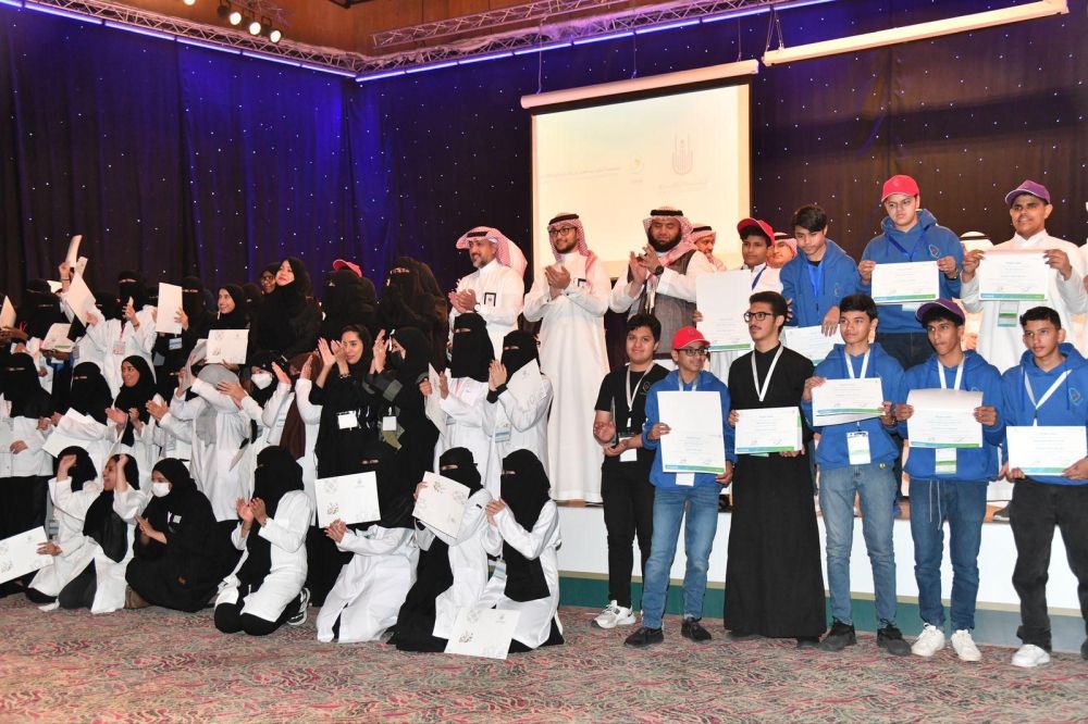 بتكريم الطلاب الموهوبين.. "أم القرى" تختتم برنامج ”موهبة الإثرائي الصيفي“