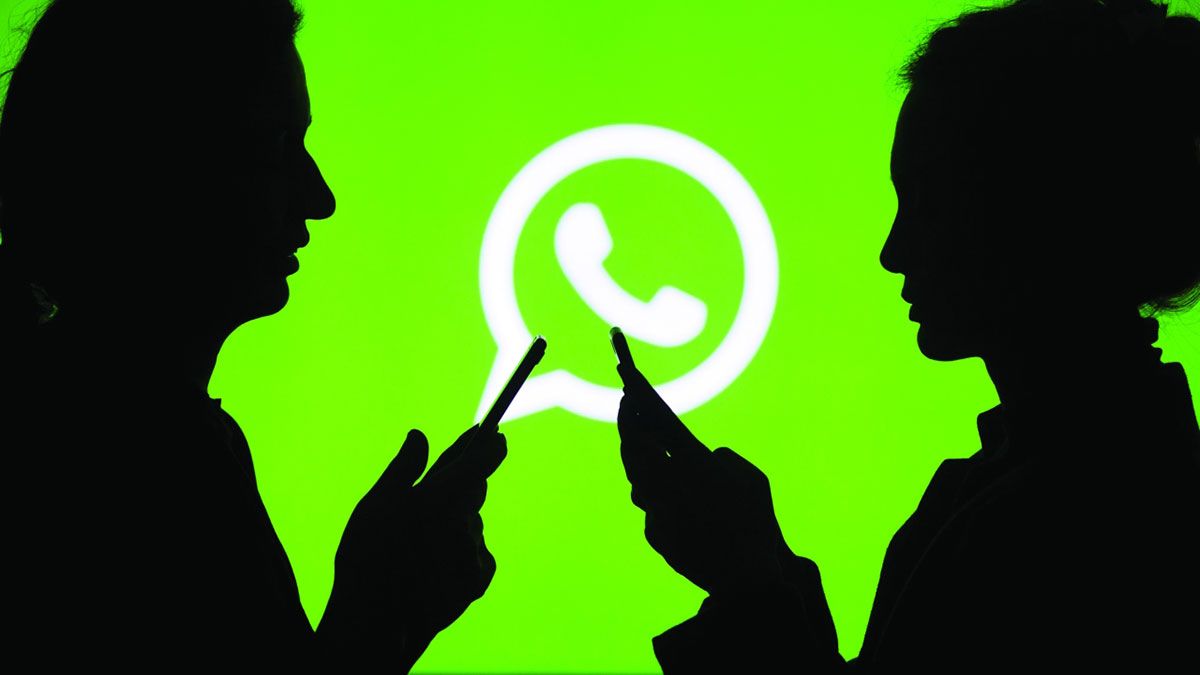 الامارات | «جروبات دردشة» واجهة لسرقة البيانات.. «اخرج فوراً»