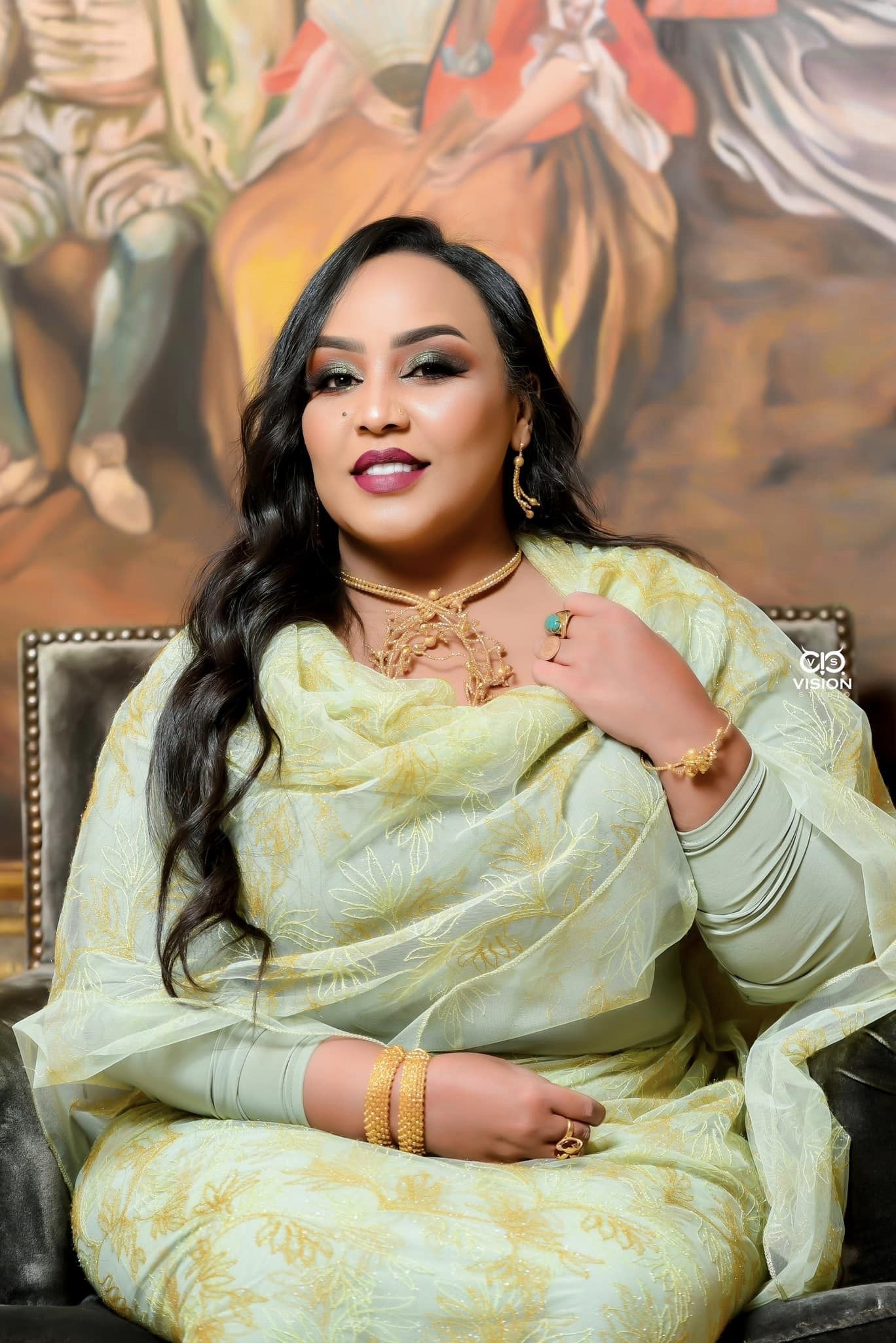 شاهد بالصور.. الفنانة هدى عربي تبهر المتابعين بإطلالة ساحرة خلال جلسة تصوير بالقاهرة