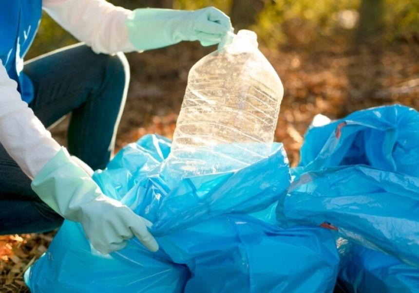 أجهزة تنفسية والابتعاد عن المواقع التاريخية.. أبرز اشتراطات مرافق معالجة النفايات