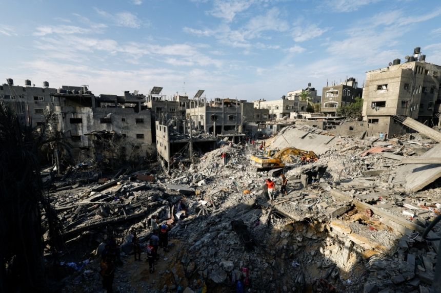 استشهاد 5 فلسطينيين في قصف للاحتلال على خان يونس