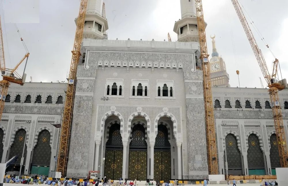 المسجد الحرام.. "باب الملك عبدالله" تحفة معمارية على أحدث طراز