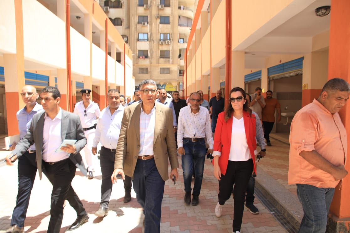 محافظ الجيزة يتفقد الأسواق الحضارية الجديدة ببولاق الدكرور والطالبية.. صور