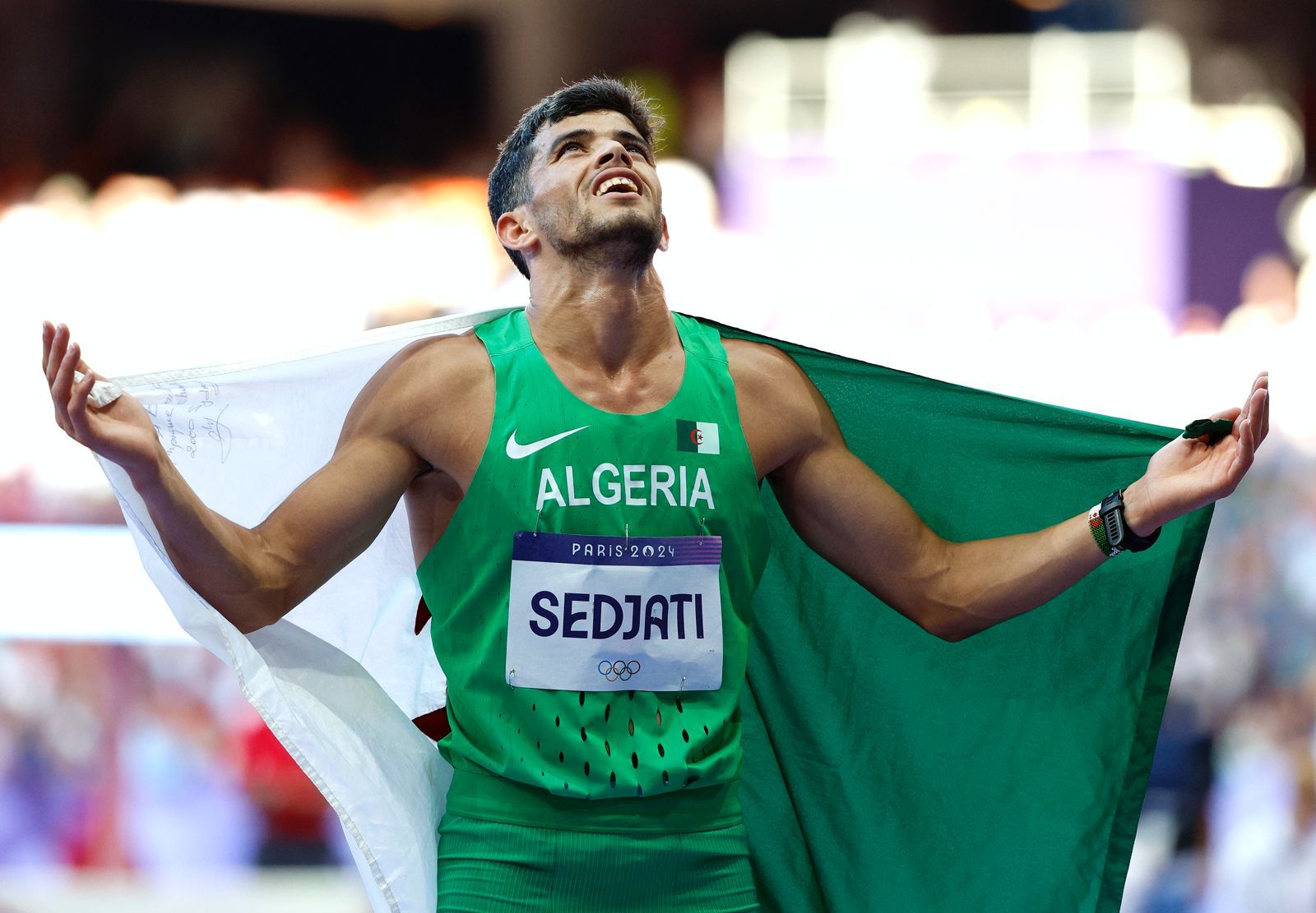 الامارات | جمال سجاتي يهدي الجزائر ميدالية أولمبية جديدة
