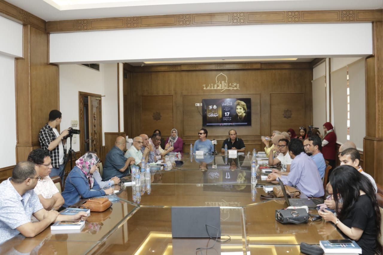 جمال ياقوت: أتمنى وجود جهات تمويل ووحدات إنتاجية فى مسرح الدولة