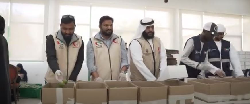 الخليج اليوم .. الهلال الأحمر الإماراتي يطلق مبادرة "من خيرات بلادي" بمرحلتها الـ2